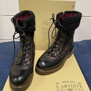 L’Artiste size 38 Naturalizer boot black multicolor